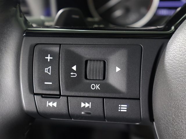 2022 Nissan Rogue AWD SV - 22955177 - 43