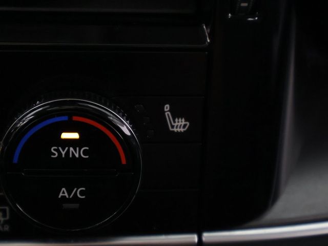 2022 Nissan Rogue AWD SV - 22955177 - 50