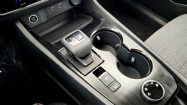 2022 Nissan Rogue AWD SV w/ Illuminated Kick Plates - 23023489 - 15