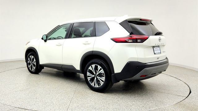 2022 Nissan Rogue AWD SV w/ Illuminated Kick Plates - 23023489 - 6