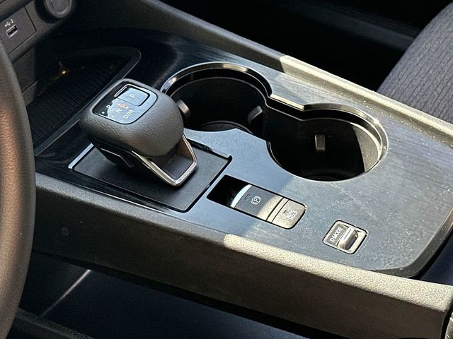 2022 Nissan Rogue FWD SV - 22955439 - 18