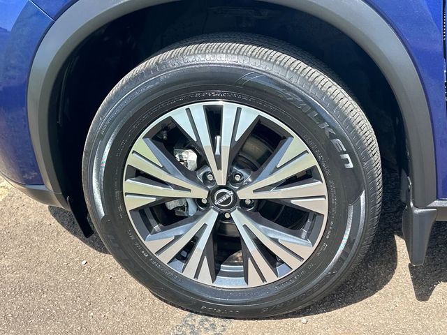 2022 Nissan Rogue FWD SV - 22986670 - 11