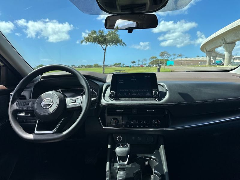 2022 Nissan Rogue FWD SV - 22986670 - 13