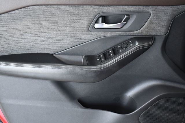 2022 Nissan Rogue FWD SV - 22984032 - 8