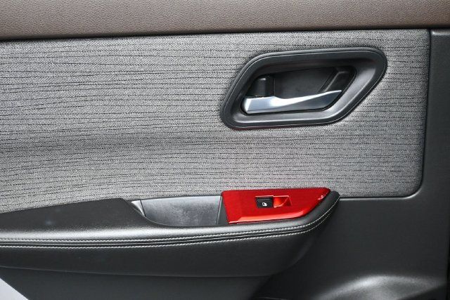 2022 Nissan Rogue FWD SV - 23069232 - 9
