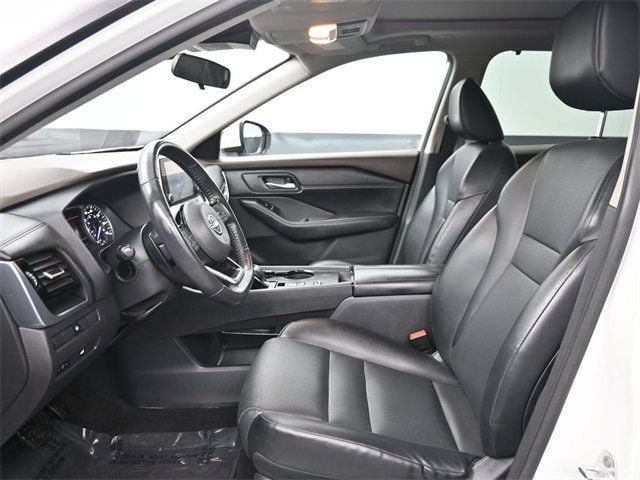 2022 Nissan Rogue FWD SV - 22979069 - 9