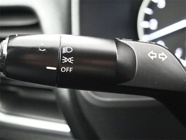 2022 Nissan Rogue FWD SV - 22979069 - 26