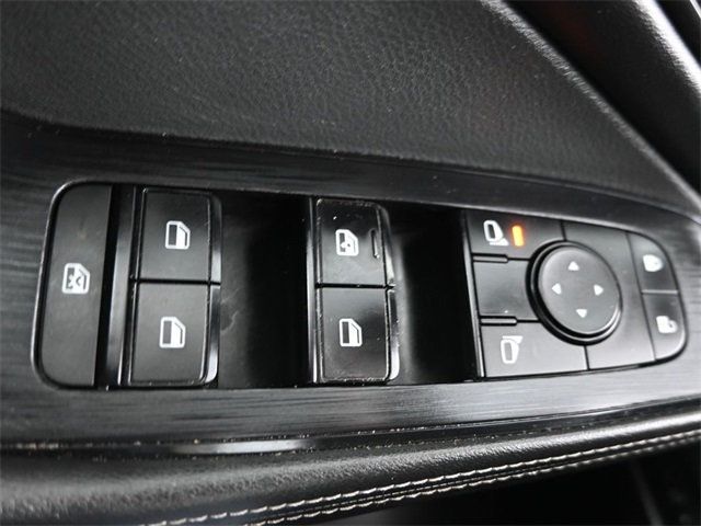 2022 Nissan Rogue FWD SV - 22979069 - 29