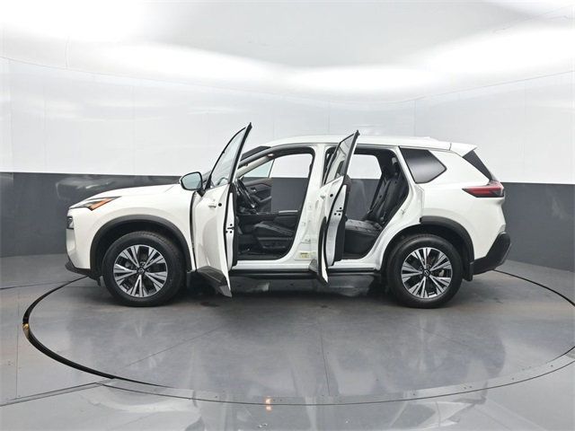 2022 Nissan Rogue FWD SV - 22979069 - 40