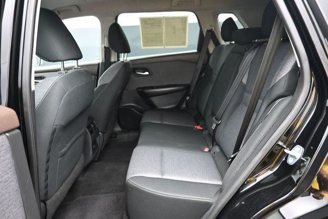 2022 Nissan Rogue FWD SV - 23041856 - 10