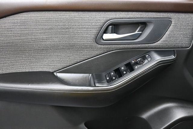 2022 Nissan Rogue FWD SV - 23041856 - 7