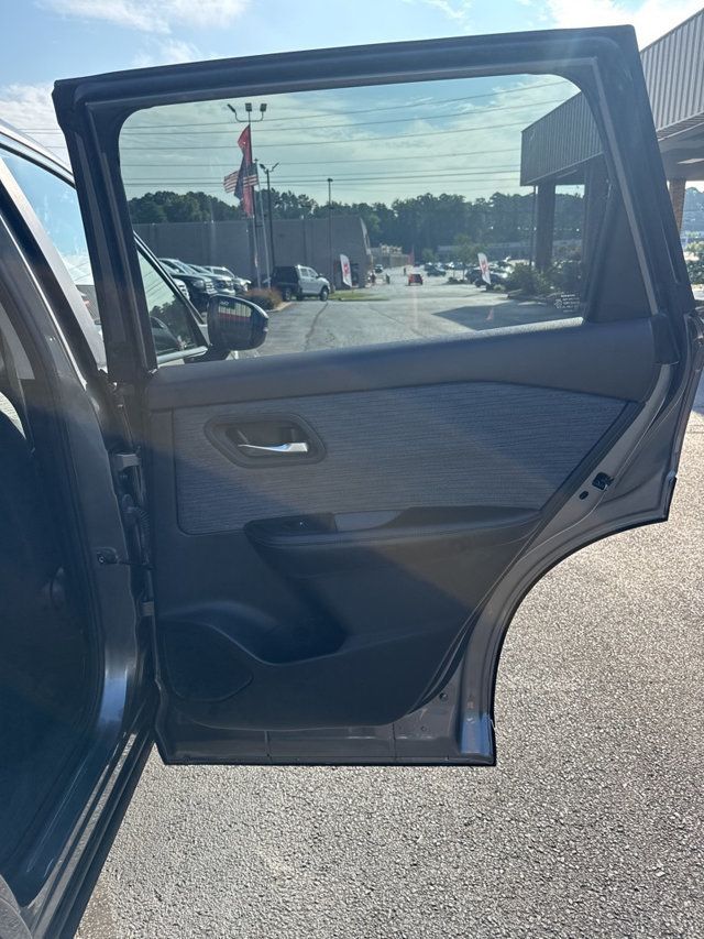 2022 Nissan Rogue FWD SV - 22892583 - 15