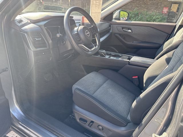 2022 Nissan Rogue FWD SV - 22892583 - 19