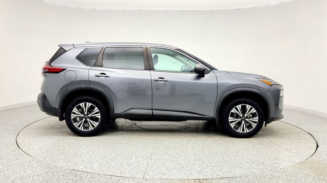 2022 Nissan Rogue FWD SV - 22966730 - 3