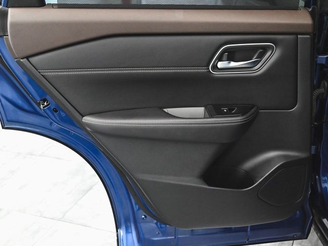 2022 Nissan Rogue Platinum - 22957353 - 12