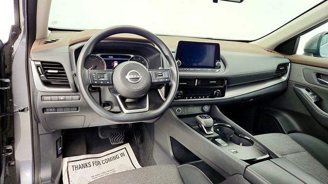 2022 Nissan Rogue SV - 22966730 - 11