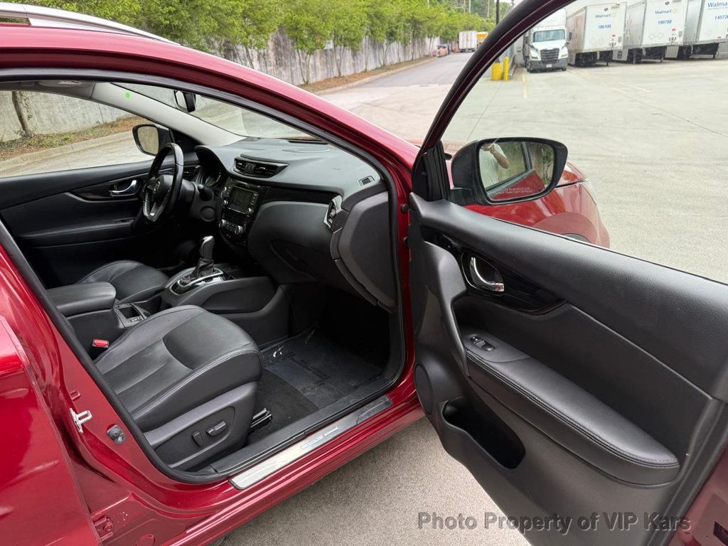 2022 Nissan Rogue Sport AWD SL - 23018716 - 8