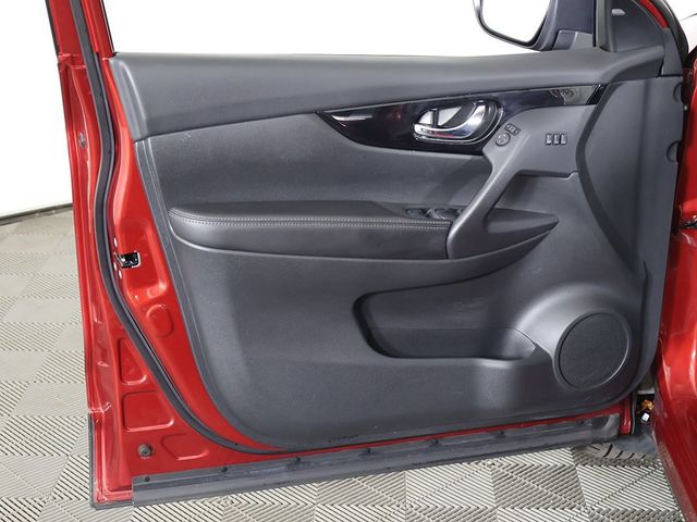 2022 Nissan Rogue Sport AWD SV - 22943004 - 21