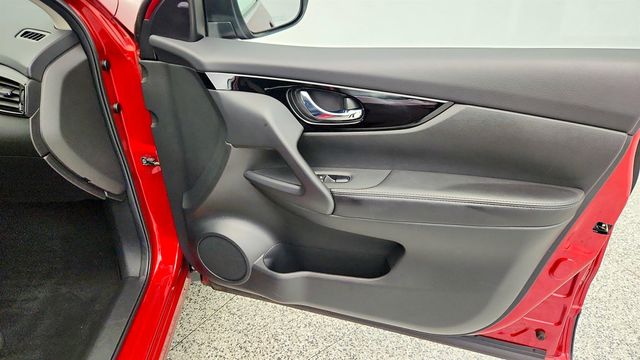 2022 Nissan Rogue Sport AWD SV - 22971204 - 24