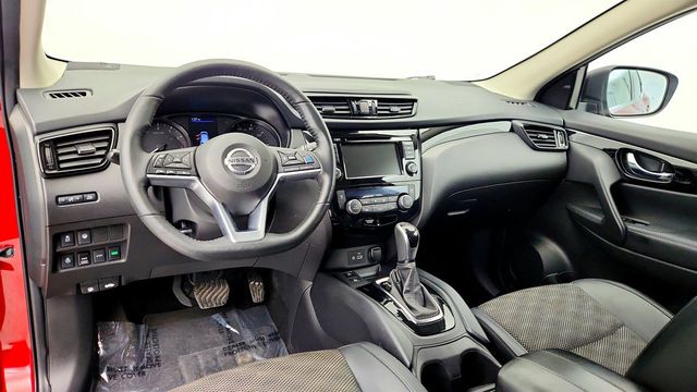 2022 Nissan Rogue Sport AWD SV with Technology Package - 22971204 - 11