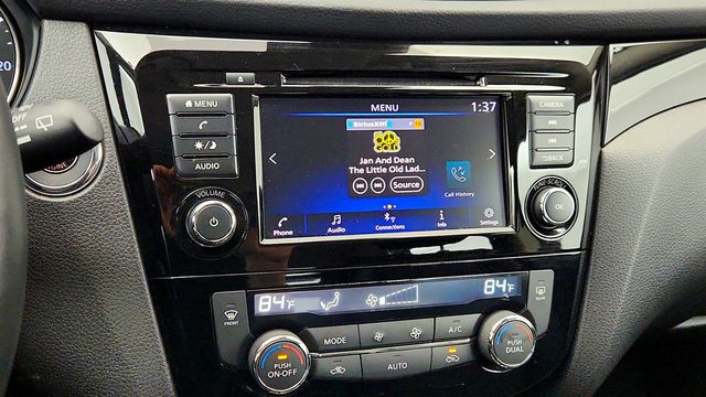 2022 Nissan Rogue Sport AWD SV with Technology Package - 22971204 - 17