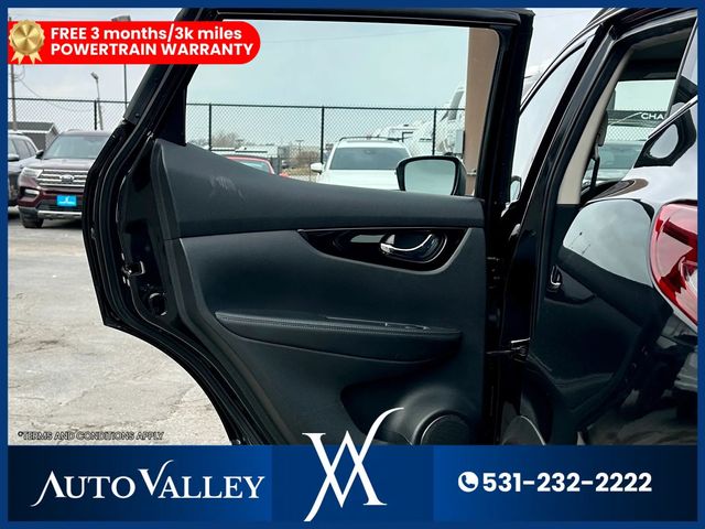 2022 Nissan Rogue Sport SL Sport Utility 4D - 22988968 - 20