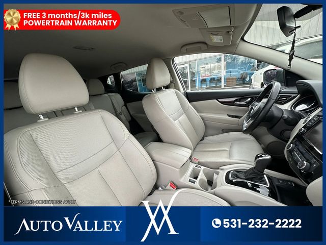 2022 Nissan Rogue Sport SL Sport Utility 4D - 23010954 - 17