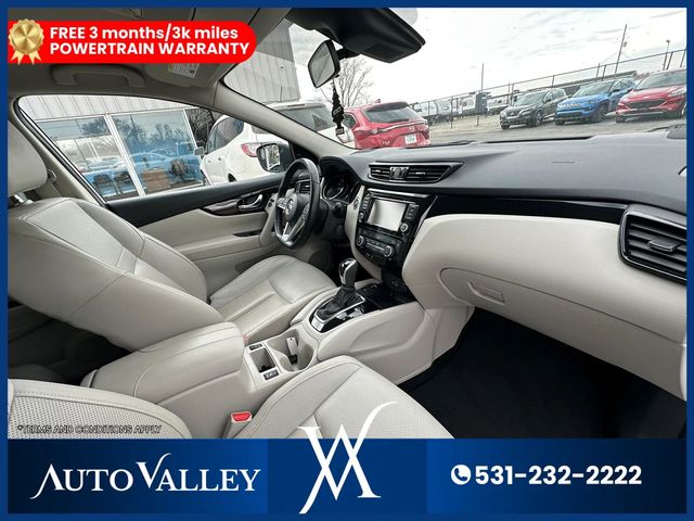 2022 Nissan Rogue Sport SL Sport Utility 4D - 23010954 - 18