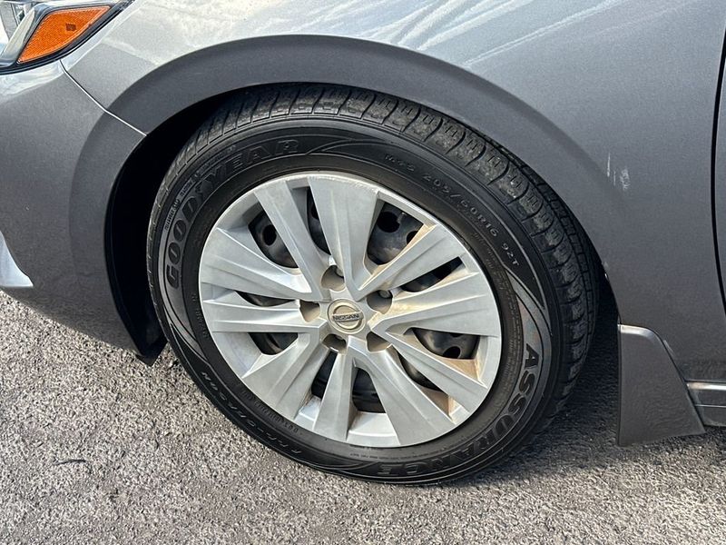 2022 Nissan Sentra S CVT - 23041340 - 11