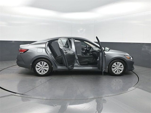 2022 Nissan Sentra S CVT - 22954801 - 35