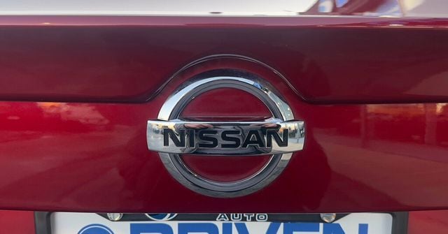 2022 Nissan Sentra SR CVT - 22708150 - 34