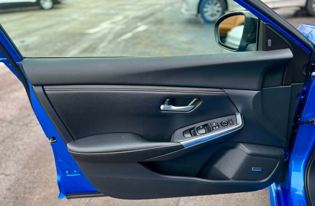 2022 Nissan Sentra SR CVT - 22964720 - 9