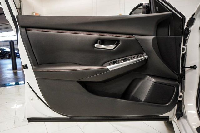 2022 Nissan Sentra SR CVT - 23008932 - 17