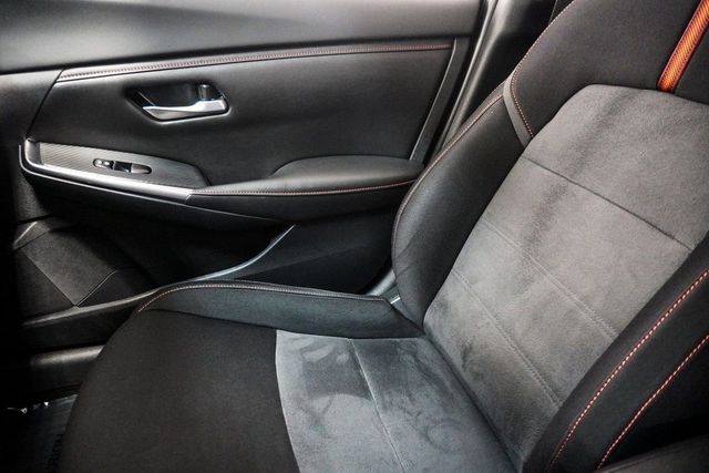 2022 Nissan Sentra SR CVT - 23008932 - 26