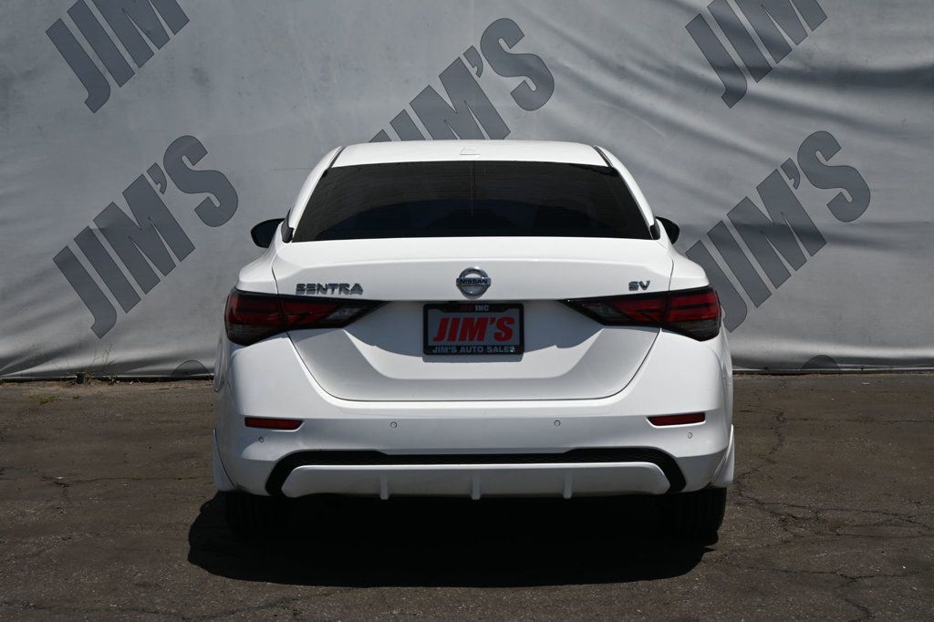 2022 Nissan Sentra SV photo 4