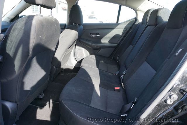 2022 Nissan Sentra SV CVT - 22998009 - 7