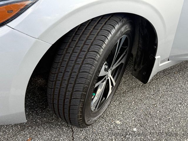 2022 Nissan Sentra SV CVT - 22944391 - 16