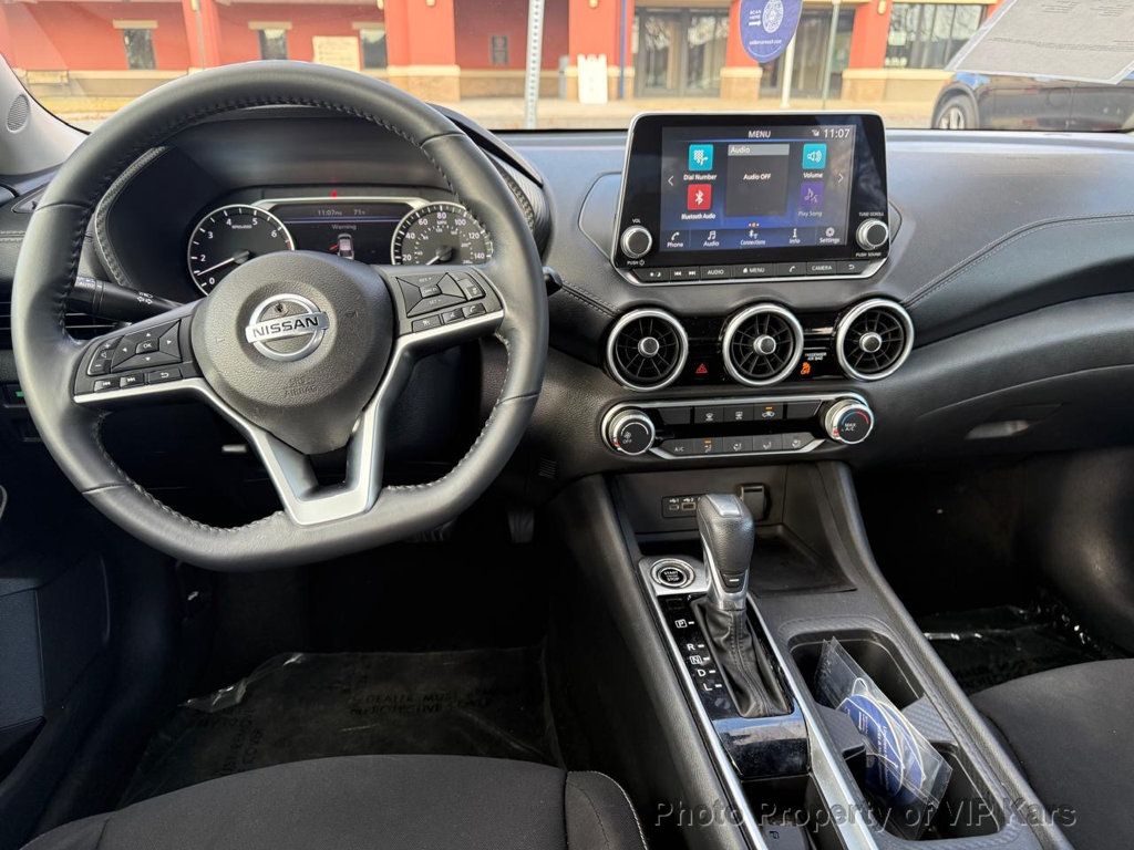 2022 Nissan Sentra SV CVT - 22944391 - 3
