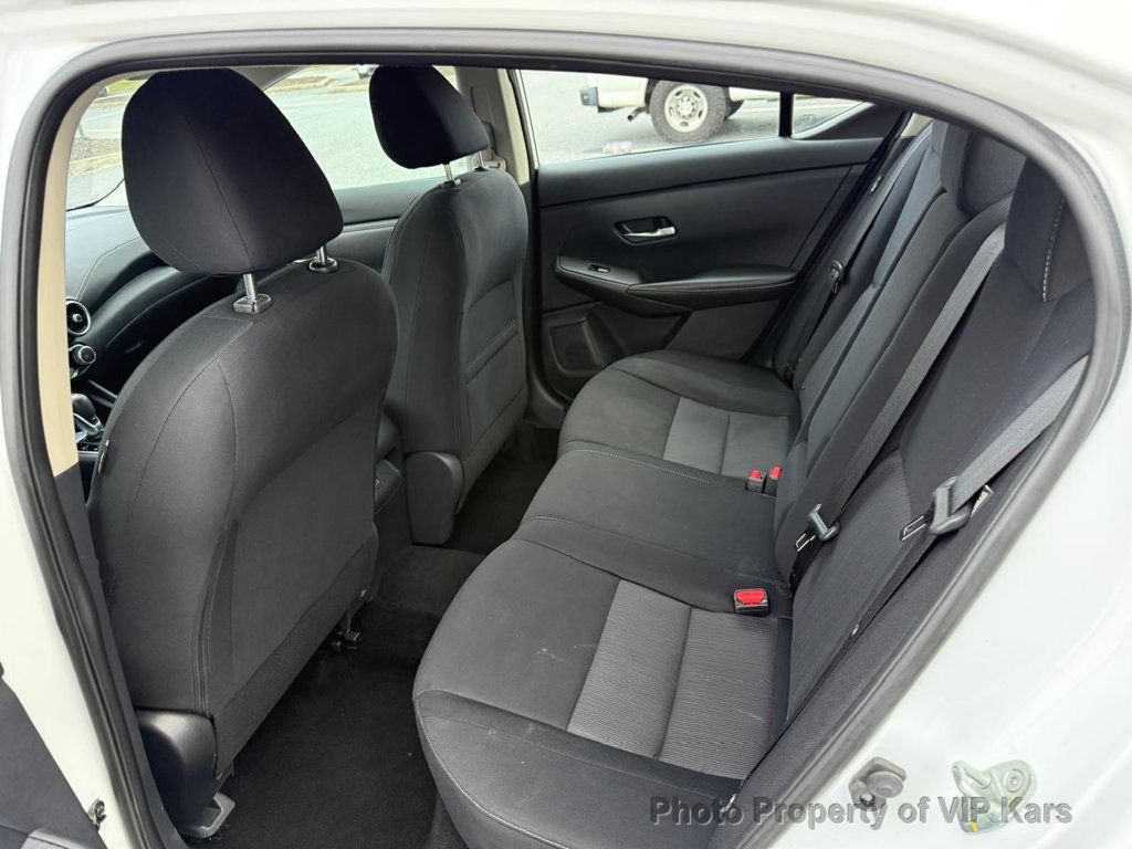 2022 Nissan Sentra SV CVT - 22996771 - 13