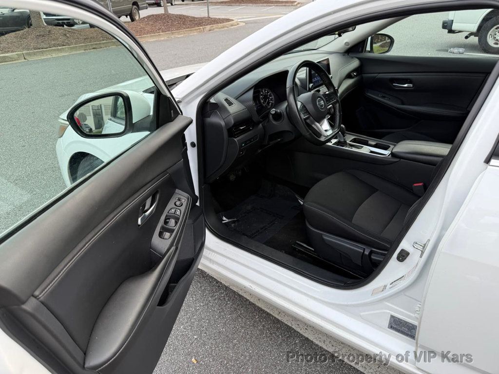 2022 Nissan Sentra SV CVT - 22996771 - 8