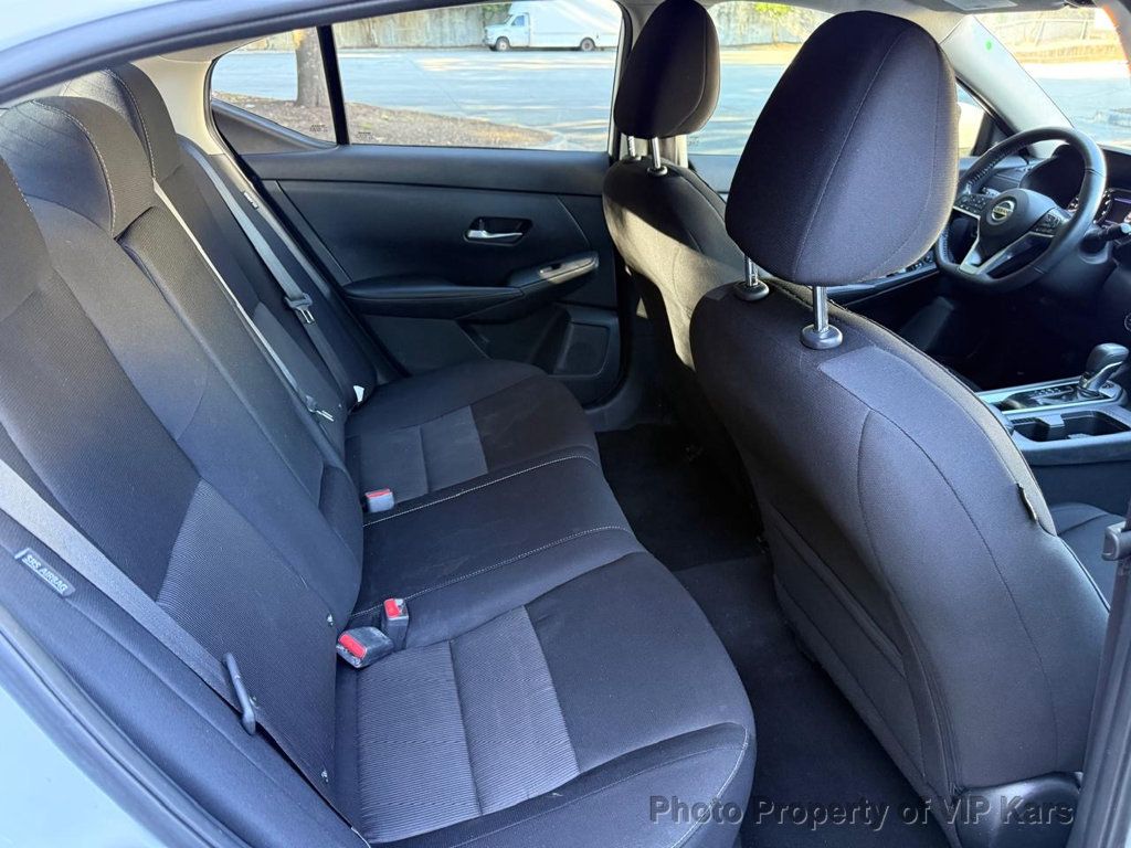 2022 Nissan Sentra SV CVT - 23036188 - 11