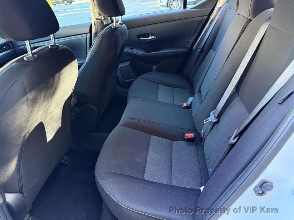2022 Nissan Sentra SV CVT - 23036188 - 13