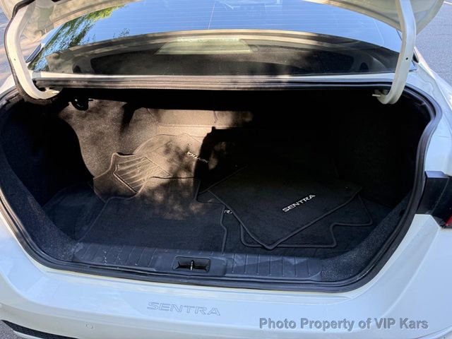 2022 Nissan Sentra SV CVT - 23036188 - 19