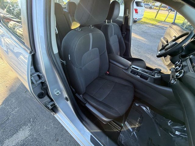 2022 Nissan Sentra SV CVT - 23079659 - 19