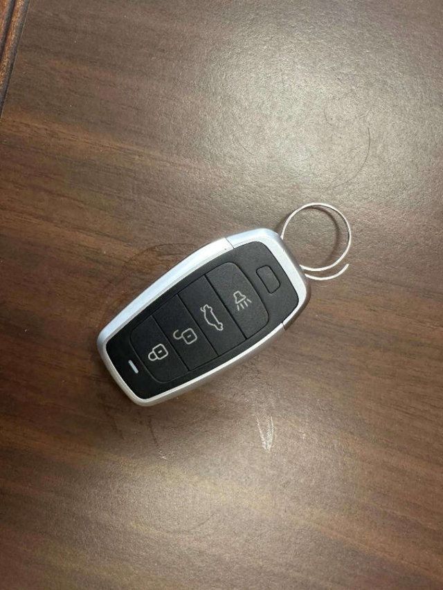 2022 Nissan Sentra SV CVT - 22983190 - 28