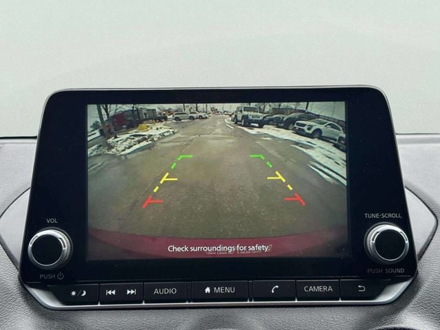 2022 Nissan Sentra SV CVT - 22983190 - 29