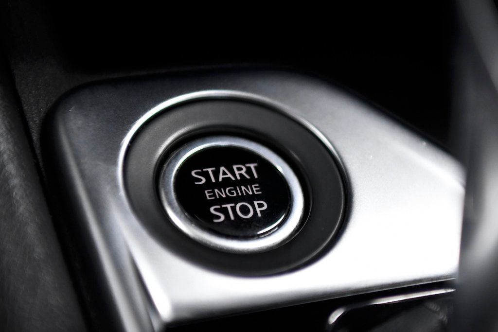 2022 Nissan Sentra SV CVT - 22385371 - 28