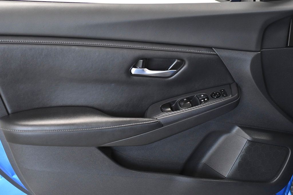 2022 Nissan Sentra SV CVT - 22385371 - 8