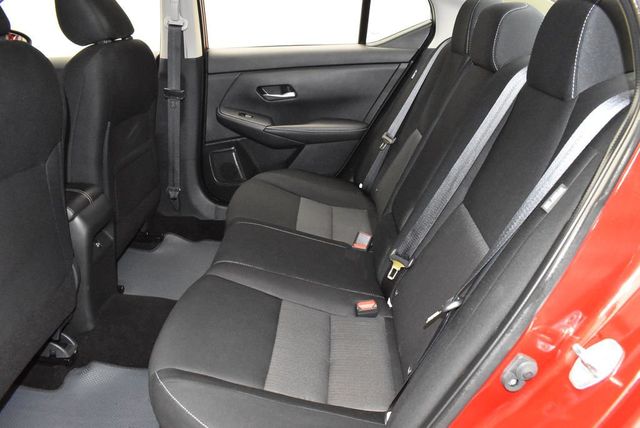 2022 Nissan Sentra SV CVT - 22946032 - 30