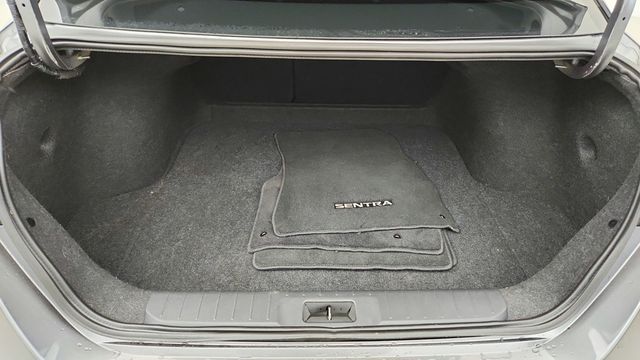 2022 Nissan Sentra SV CVT with All Weather Package - 22948582 - 20